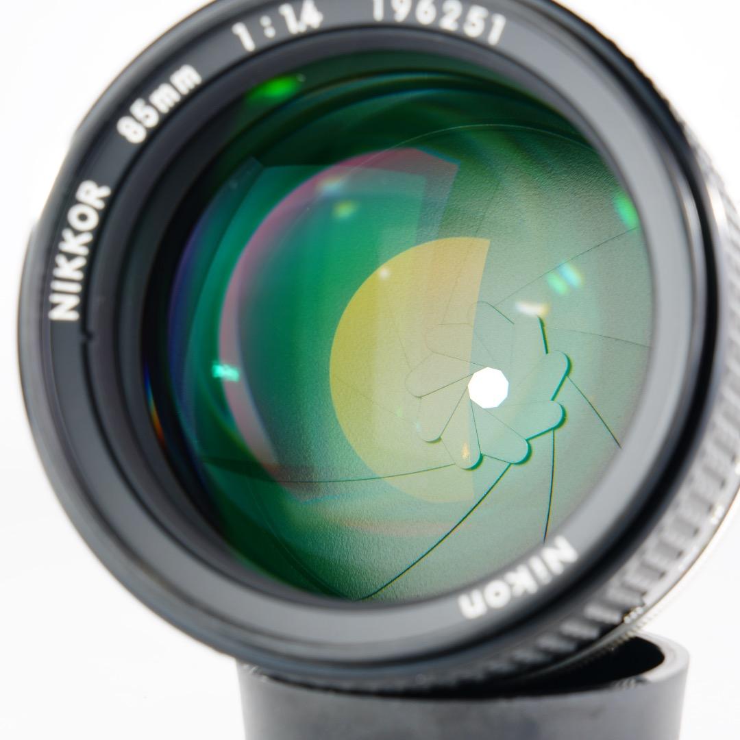 【極美品】動作◎ ニコン Ai-s Nikkor 85mm F1.4 257
