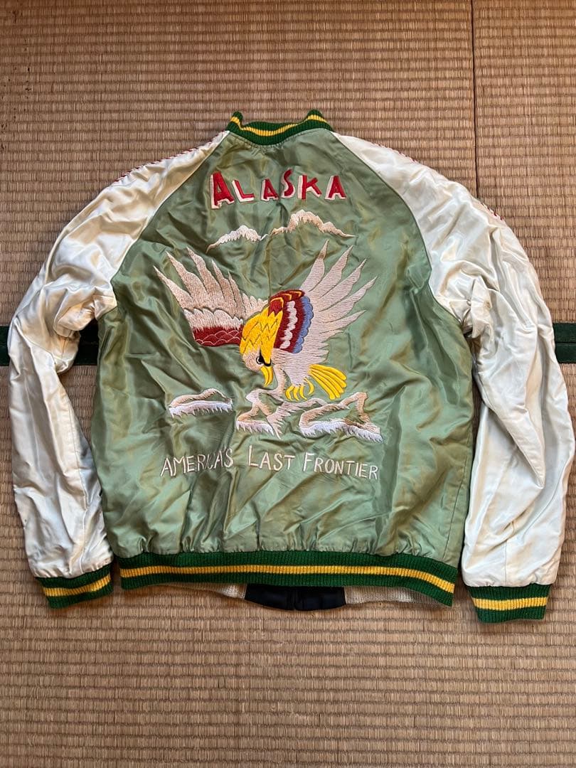 【完売品】東洋×ビームス　スカジャン　白熊×鷹　L