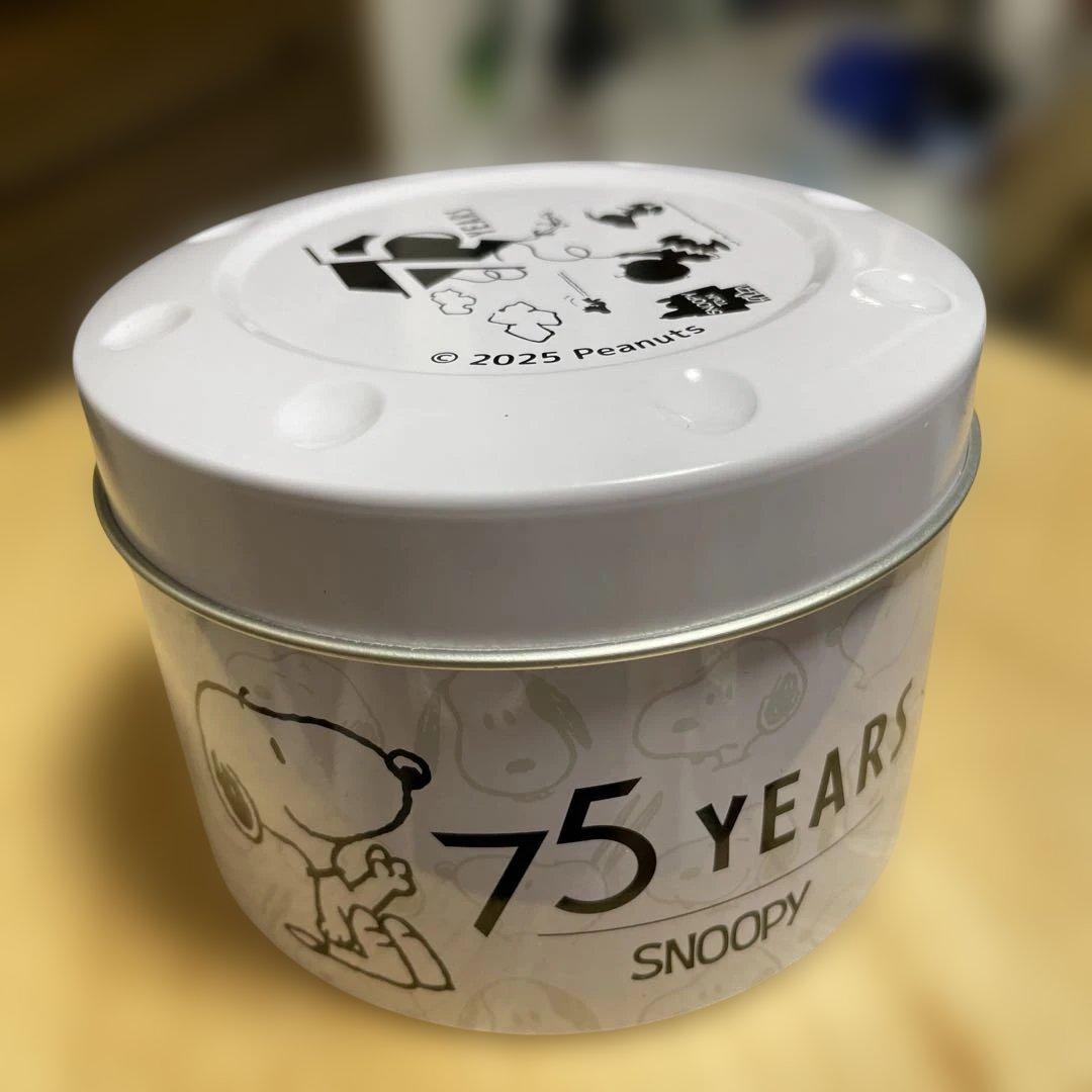 BABY-G スヌーピー 75周年記念モデル