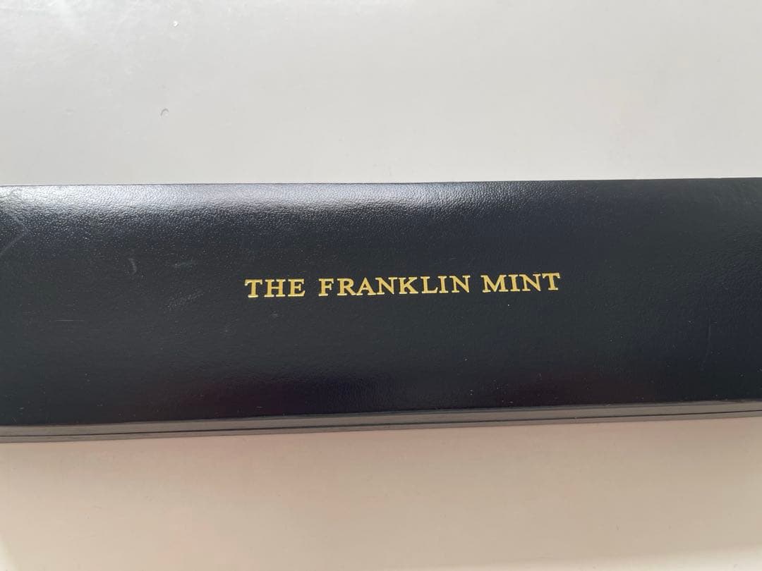 THE FRANKLIN MINT ゴールド ブラック ブレスレットウォッチ