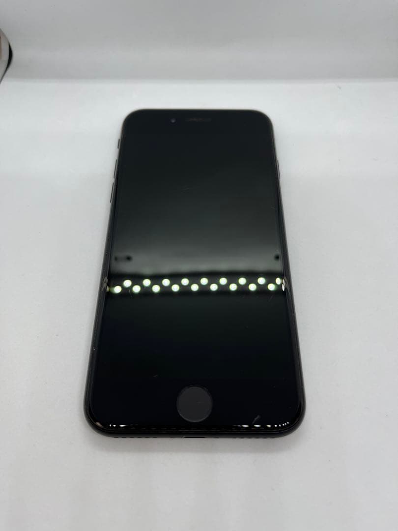 iPhone SE 第2世代 64GB docomo SIMフリー