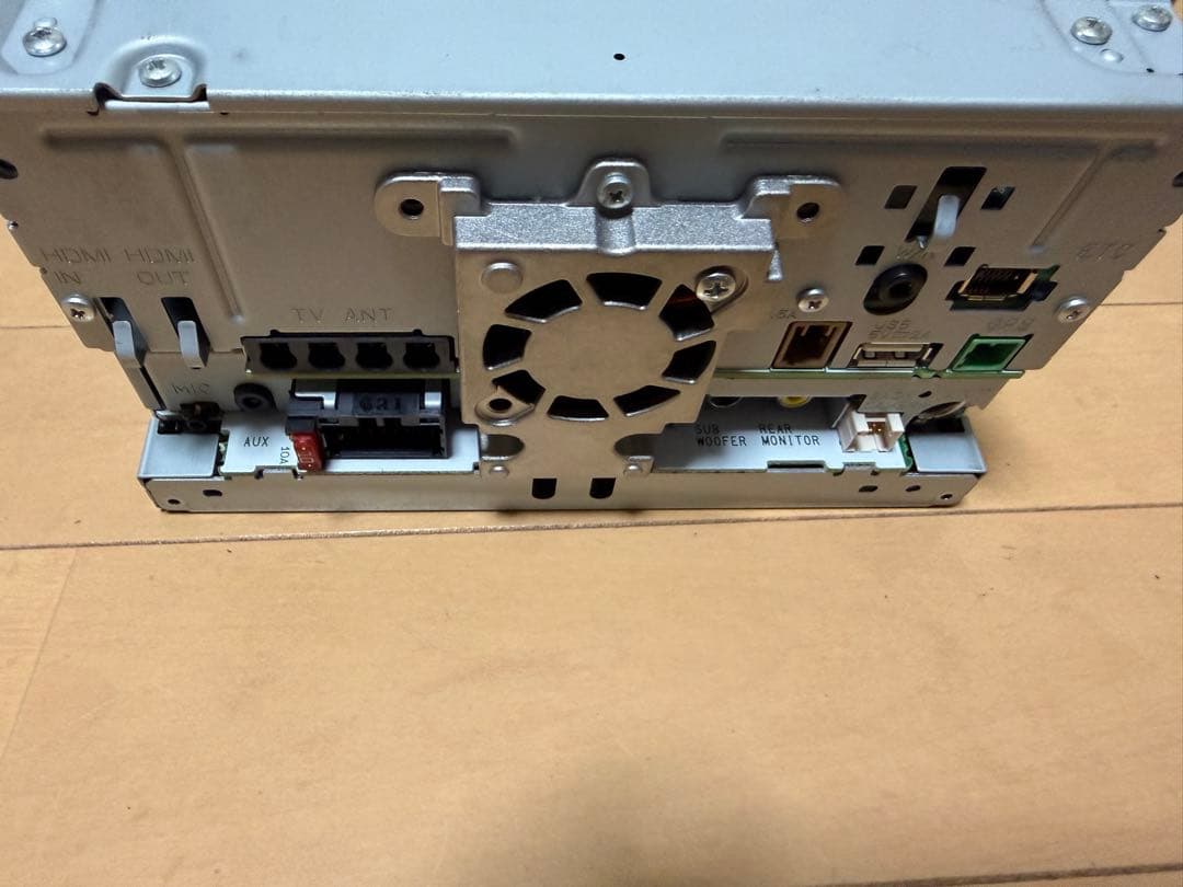 AVIC-RQ911 9インチナビ