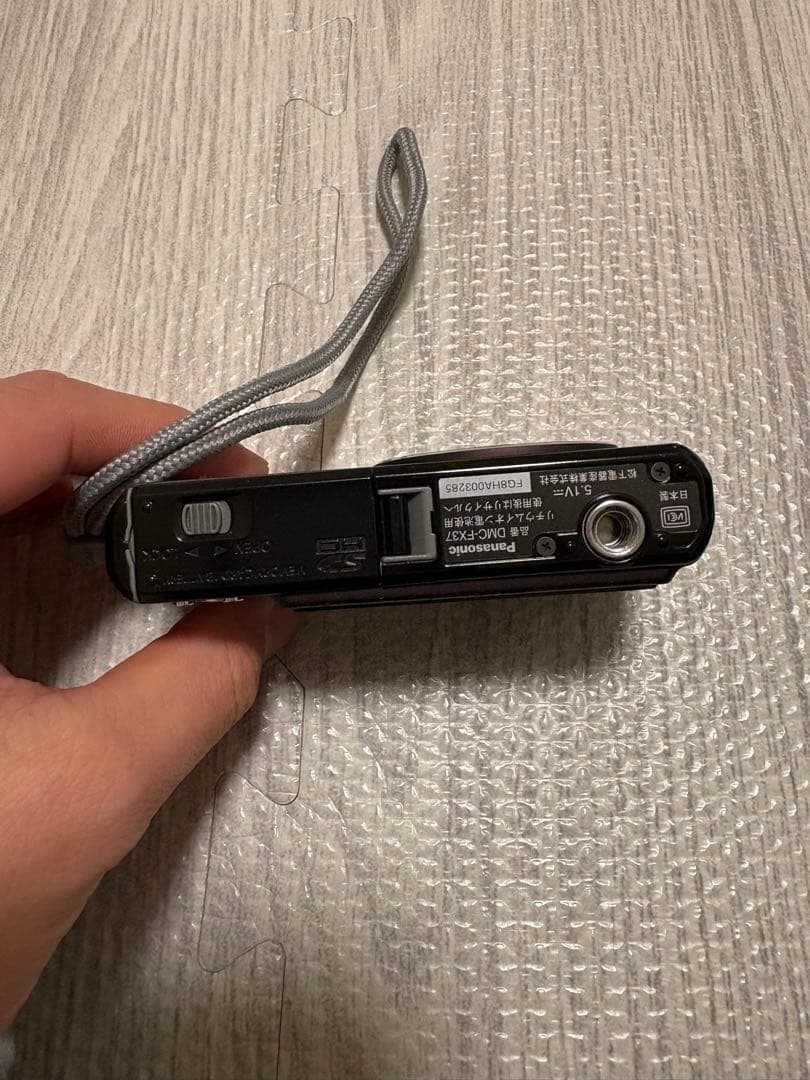 Panasonic DMC-FX37 コンパクトデジタルカメラ