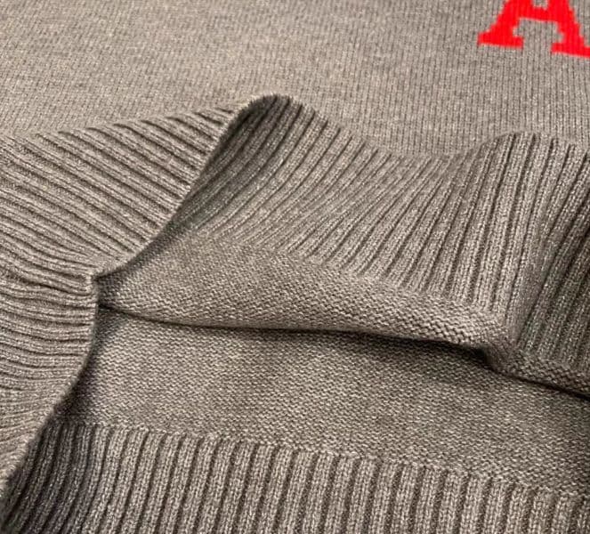 Ami paris グレー ニットセーター ハート A刺