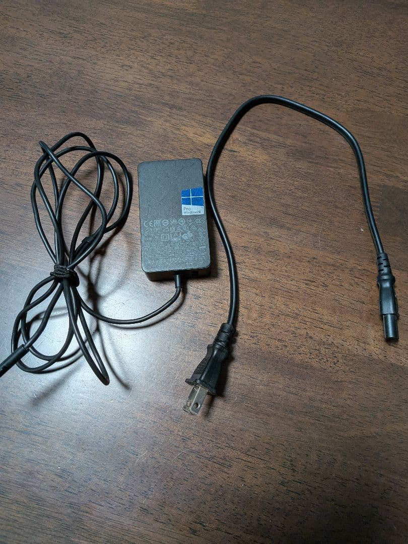 Microsoft Surface Pro 5 タイプカバー、Arc Mouse