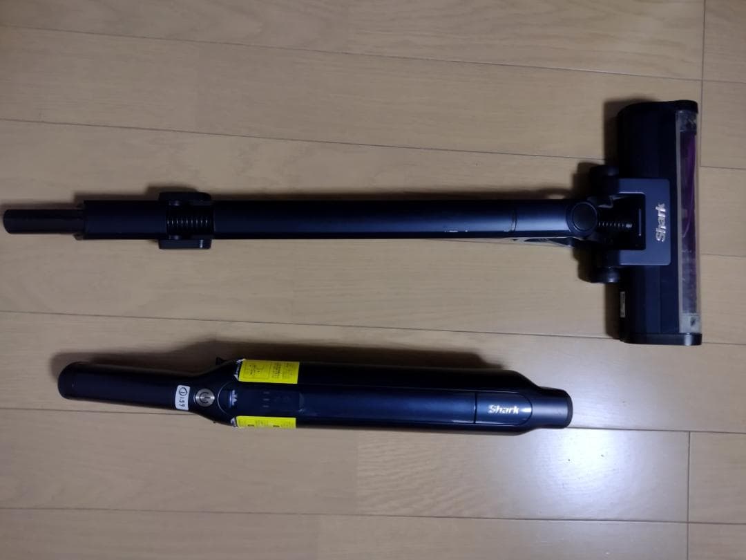 シャーク★コードレスクリーナー★CS651JBL★バッテリー新品と同等★1