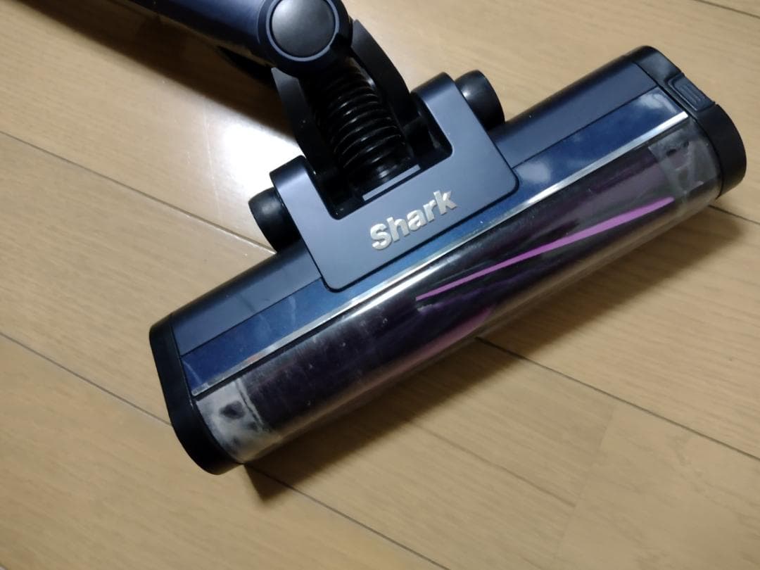 シャーク★コードレスクリーナー★CS651JBL★バッテリー新品と同等★1
