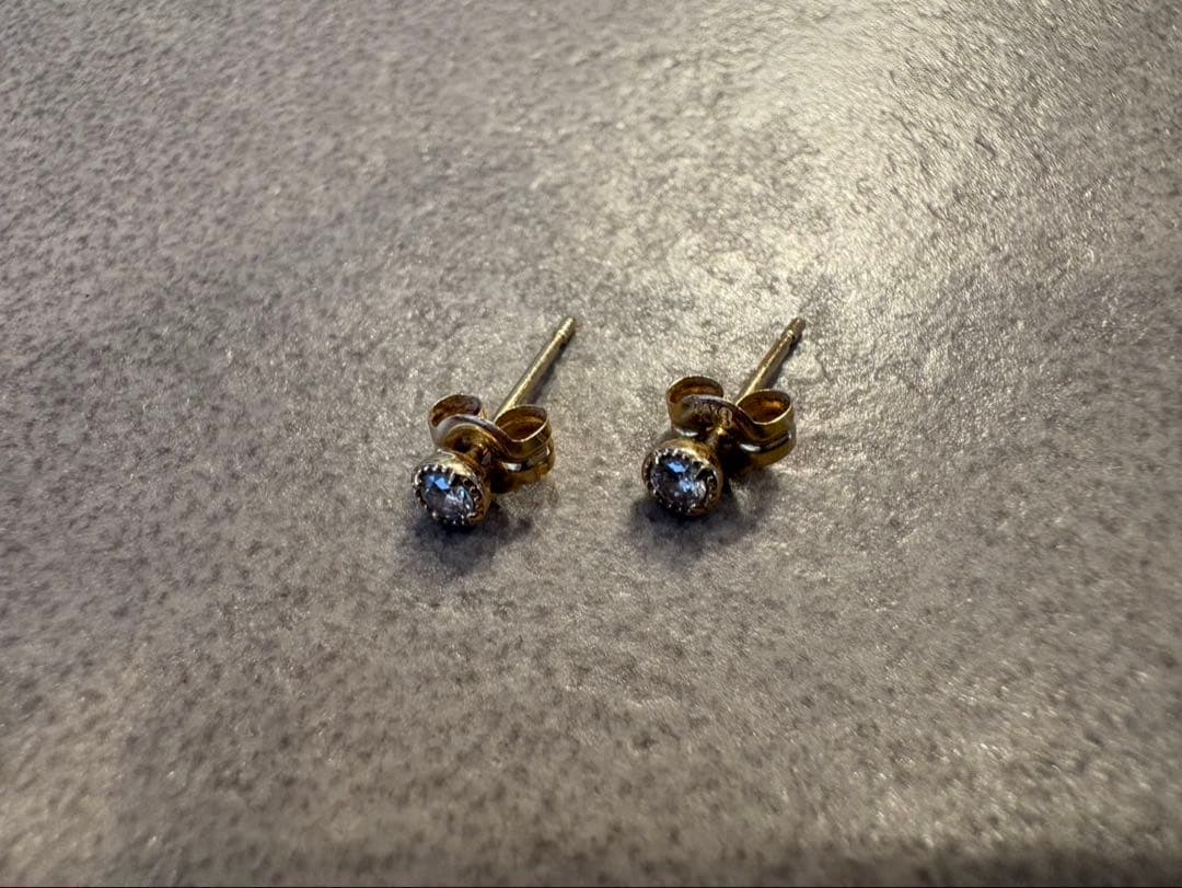 アガット agete 1粒ダイヤモンドピアス 18金