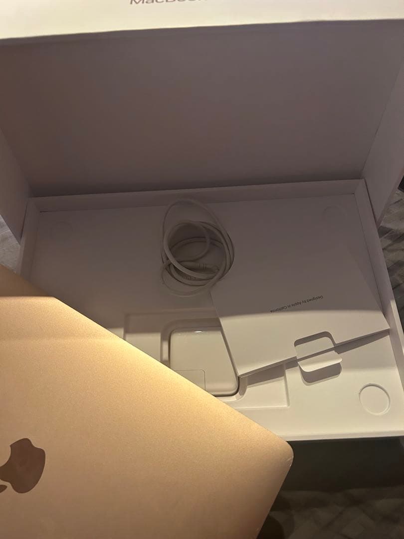 MacBook Air 2020 M1 13インチ 16GB 256GBゴールド