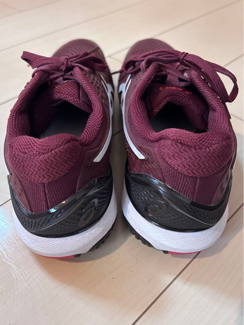 ASICS テニスシューズ バーガンディ