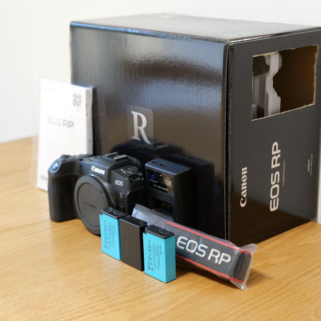 Canon EOS RP ミラーレスカメラ 本体と付属品