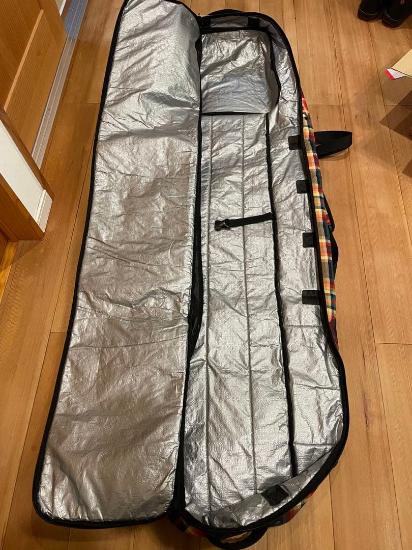 バートン　スノーボードケース　キャリー付き