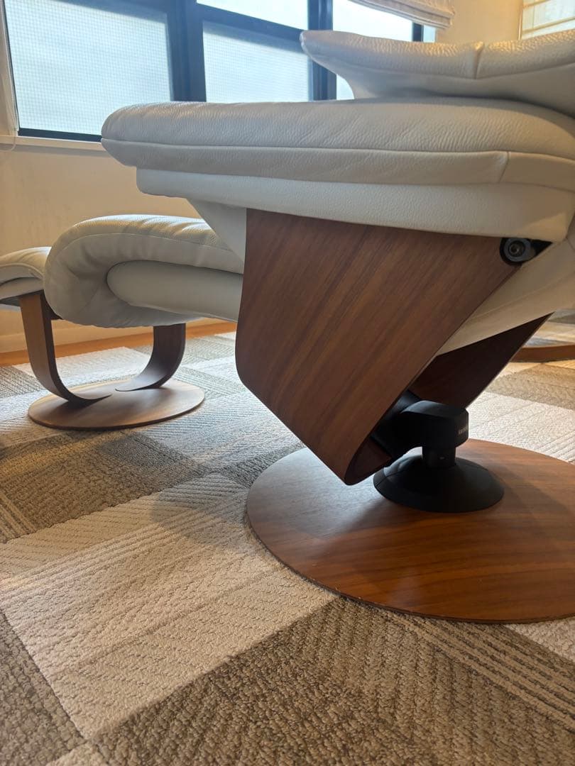 カリモク ザ ファースト / リクライニングチェアRU73モデル※オットマン無し