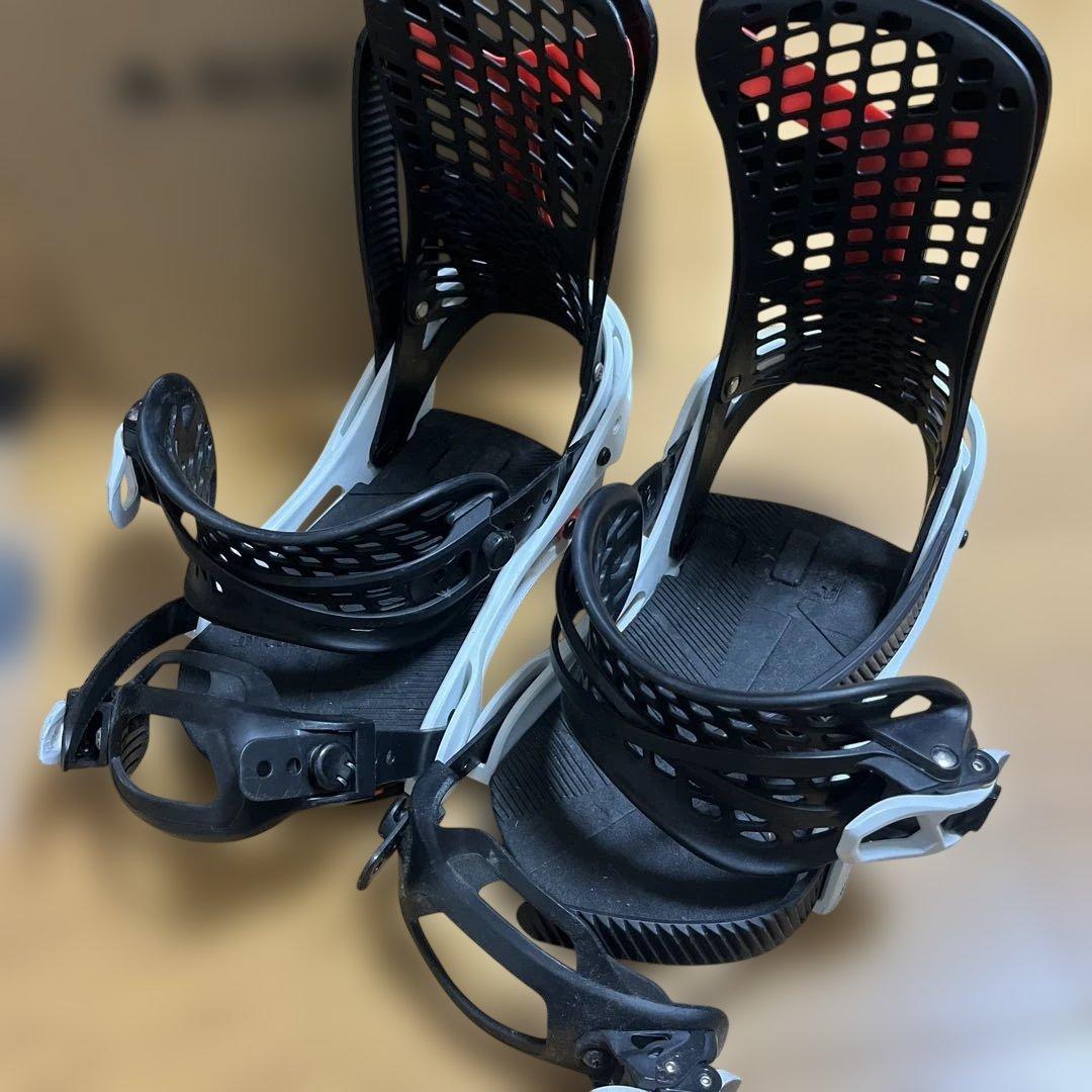 BURTON Genesis Mサイズ バートン　ブラック　バインディング