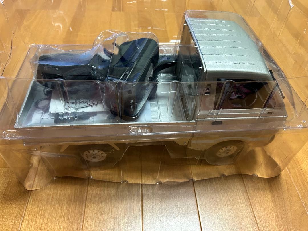 T*.様 WPL ラジコン　軽トラック　シルバー　新品未開封