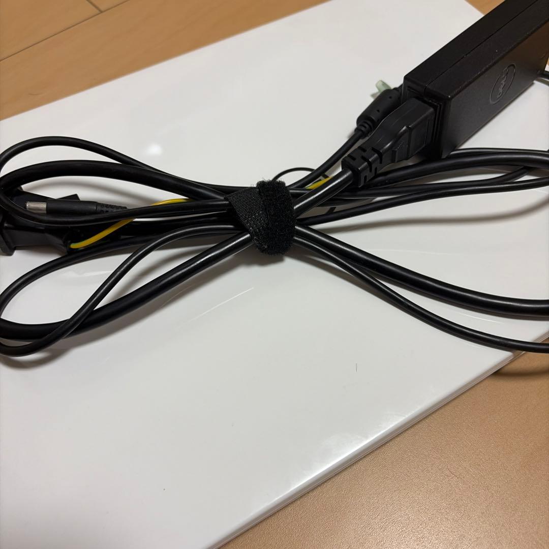 Dell ノートPC ホワイト