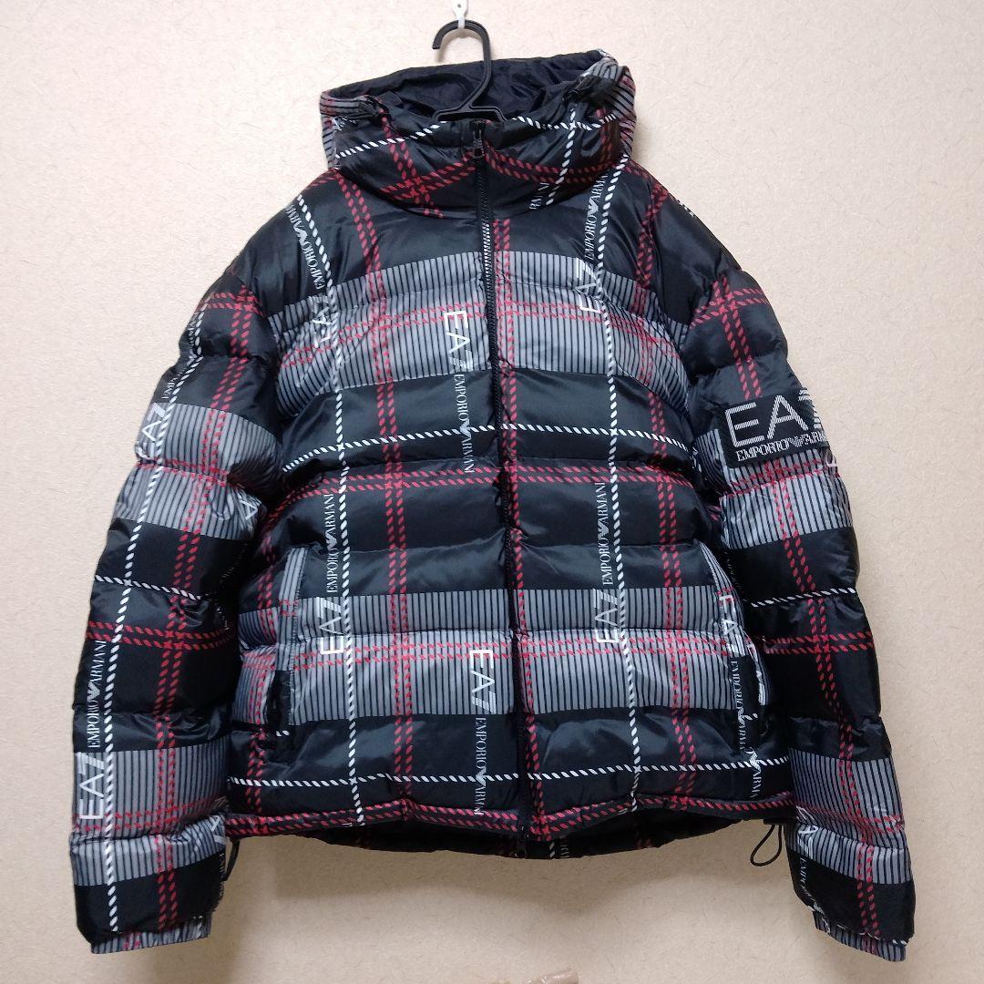 EA7 EMPORIO ARMANI　 エンポリオ アルマーニ　ダウンジャケット
