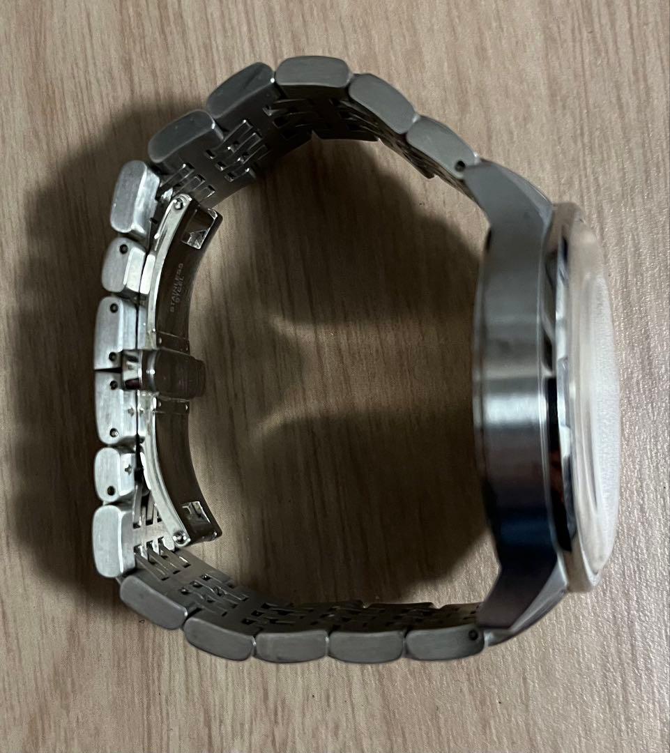 オ*ム様 洗練されたデザイン　Paul Smith 腕時計