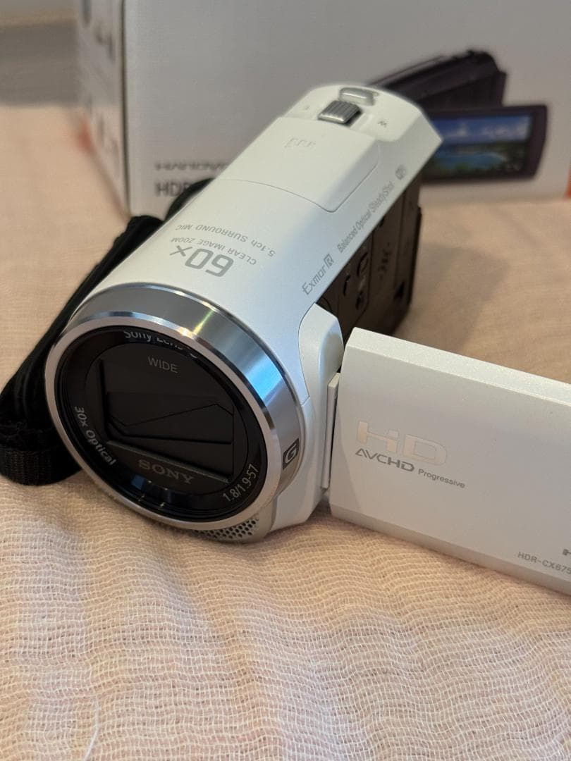 SONY HANDYCAM HDR-CX675 箱、バッテリー2つ、ケース付き