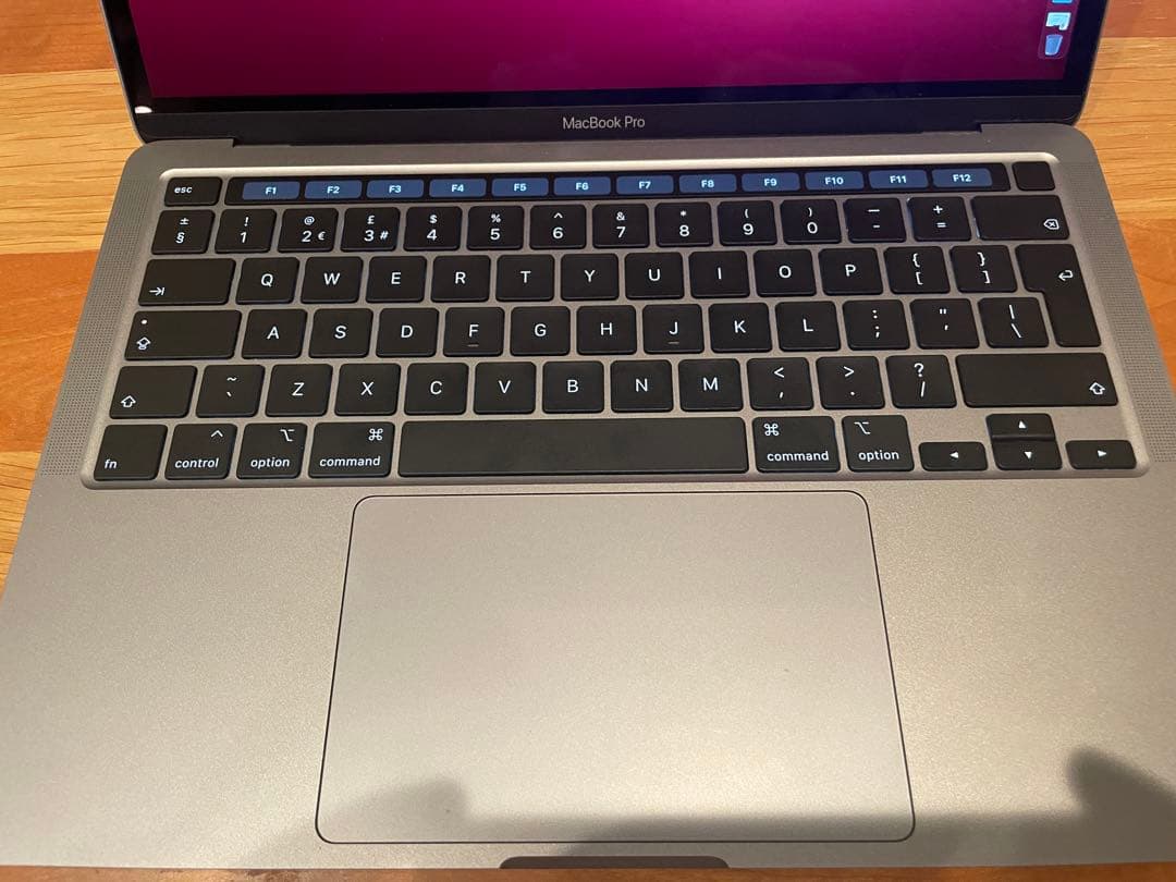 MacBook Pro 13.3 MWP42J/A 英字版 スペースグレイ
