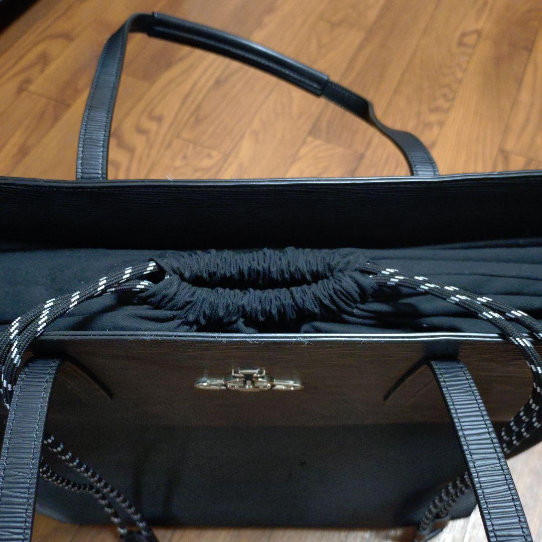 ハ*ー様 Vivienne Westwoodヴィヴィアンウエストウッドブラックト