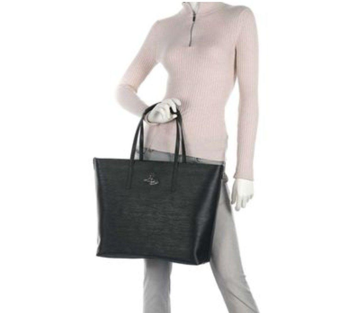 ハ*ー様 Vivienne Westwoodヴィヴィアンウエストウッドブラックト