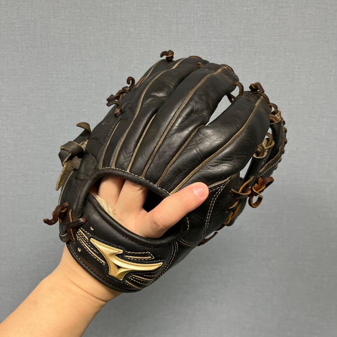 1063 ミズノ グローバルエリート 坂本勇人モデル 軟式少年 内野手用グローブ