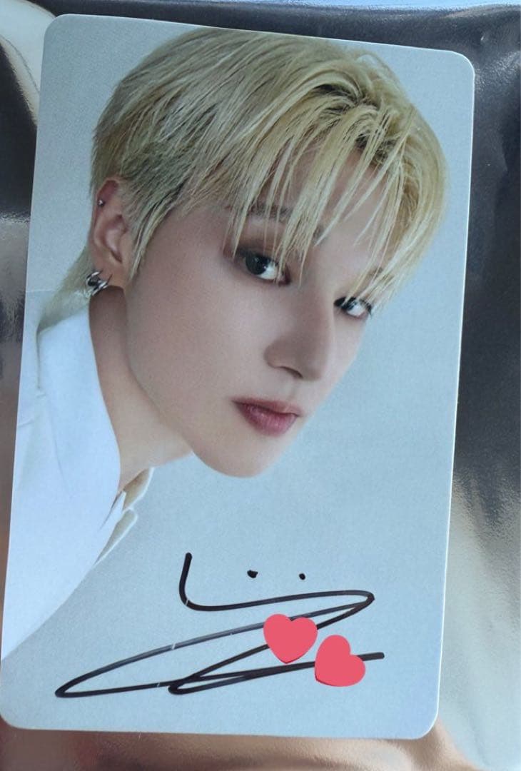 1/31迄ATEEZ アチズ ウヨン 直筆サイン IN YOUR FANTASY