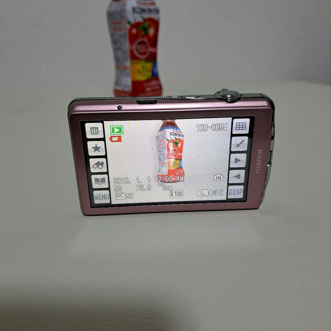 【極美品】FinePix Z800EXR ファインピクス ピンク コンデジ