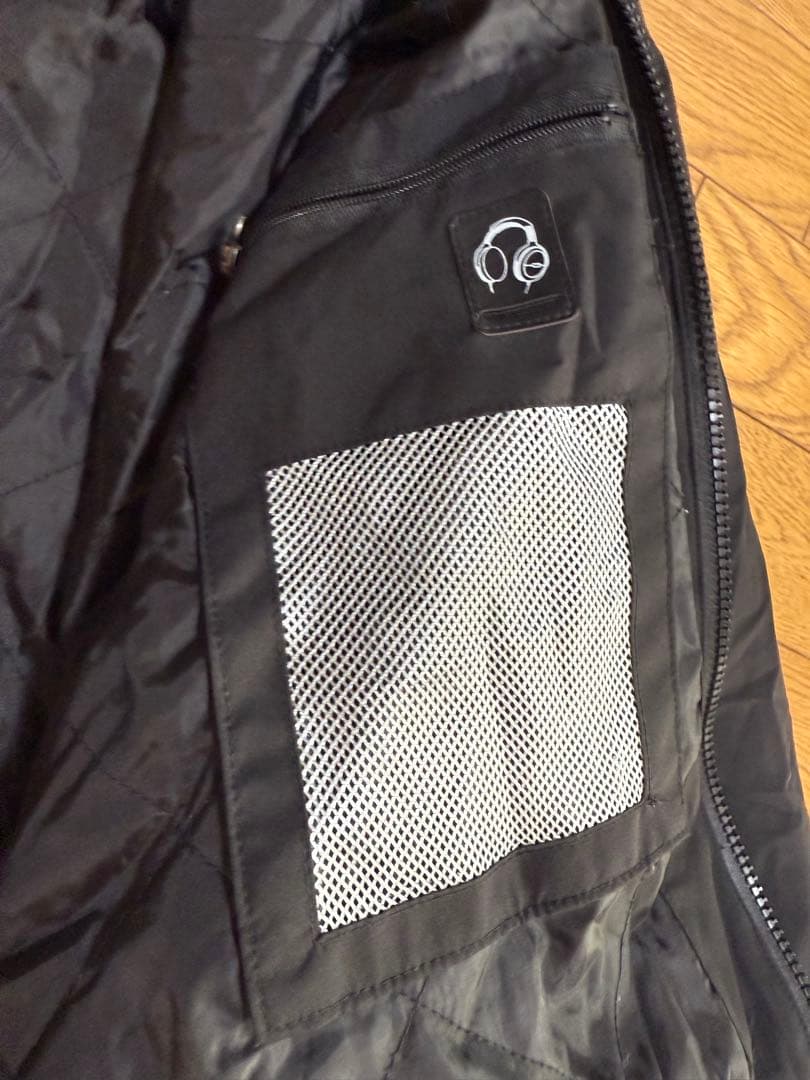 スノーボードウェアセット 黒/グレー　手袋おまけ