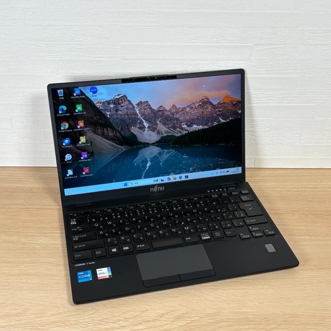 富士通　11世代i5　美品　ノートパソコン　Windows11　オフィス付　04