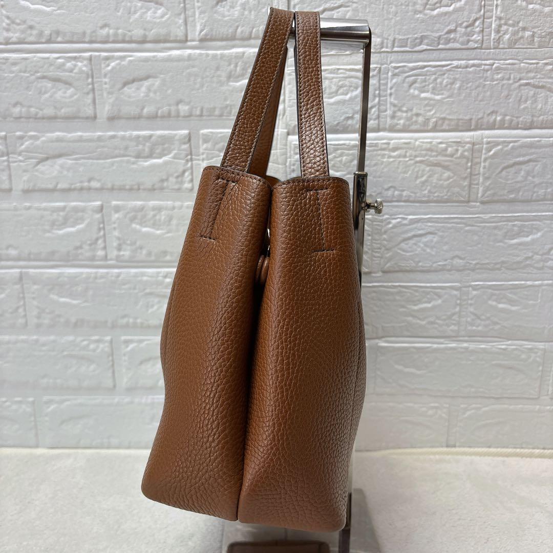 【極美品✨】フルラ プリムラ ホーボー ハンドバッグ 現行アーチロゴ Sサイズ