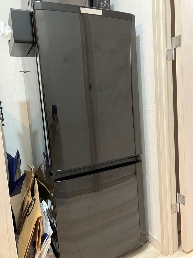 三菱ノンフロン冷凍冷蔵庫 黒 単身用