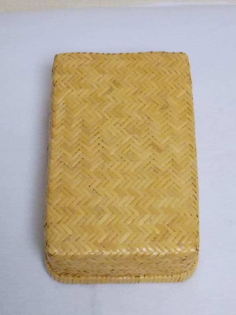 【鳥越竹細工】蓋付き 竹かご すず竹