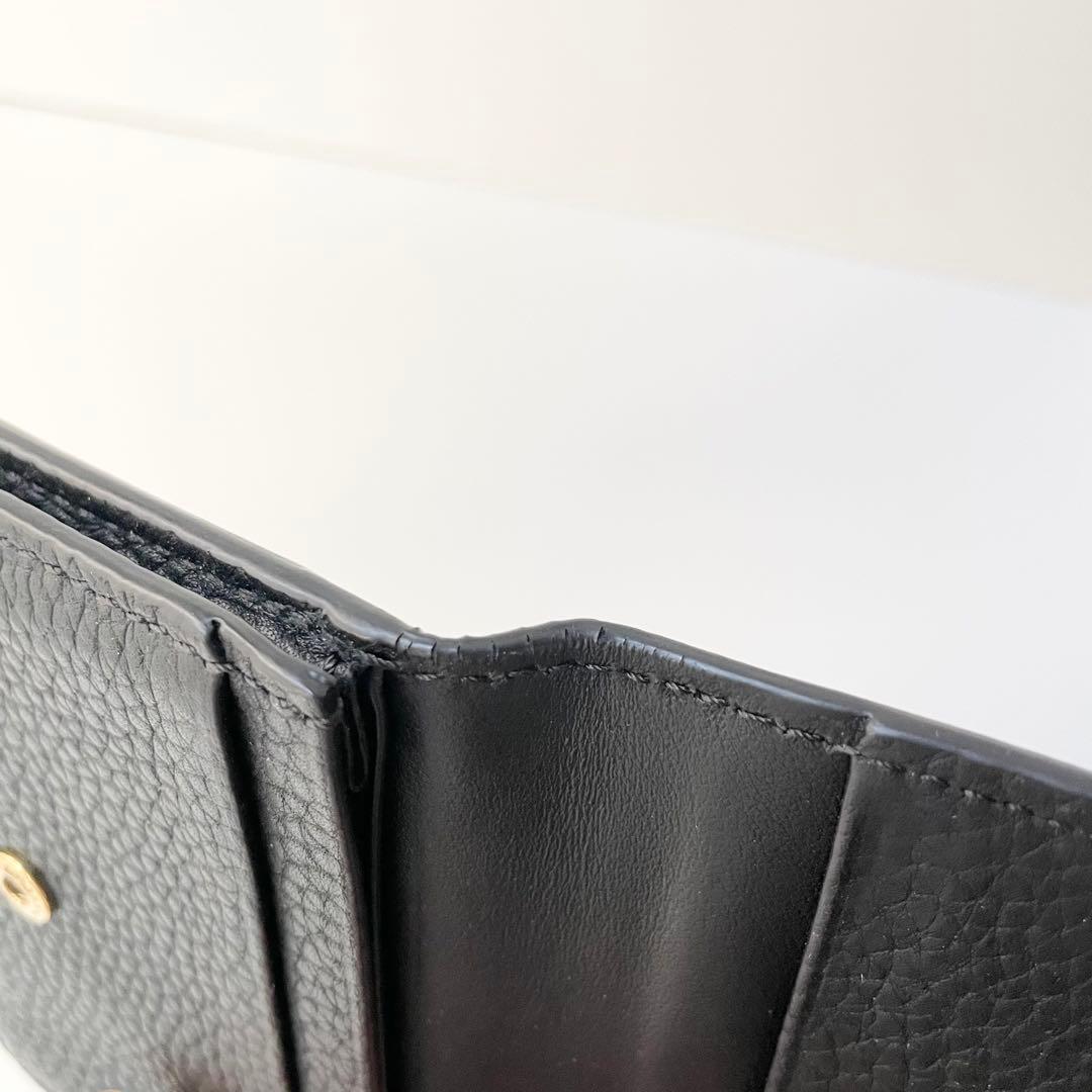 BURBERRY バーバリー カードケース 名刺入れ 型押し ロゴ ほぼ新品