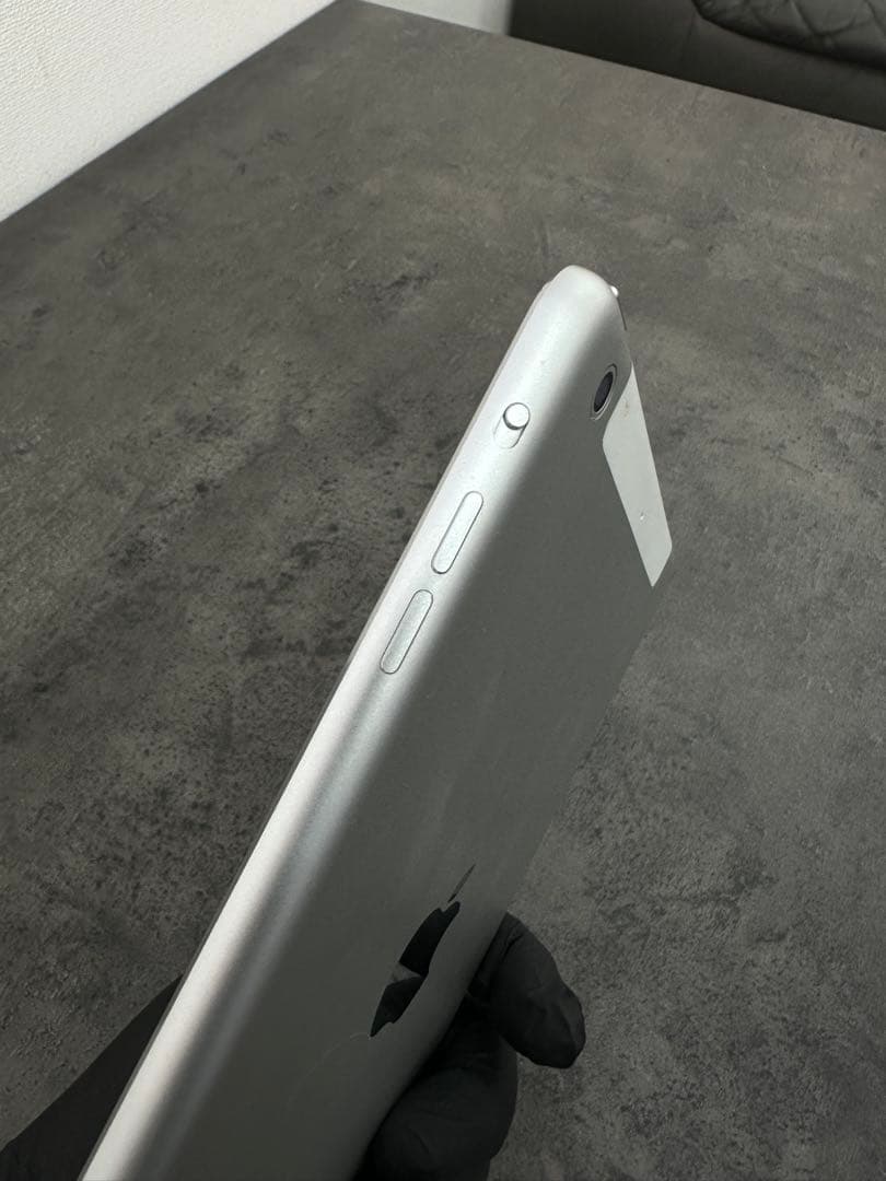 iPad本体 iPad Mini 2