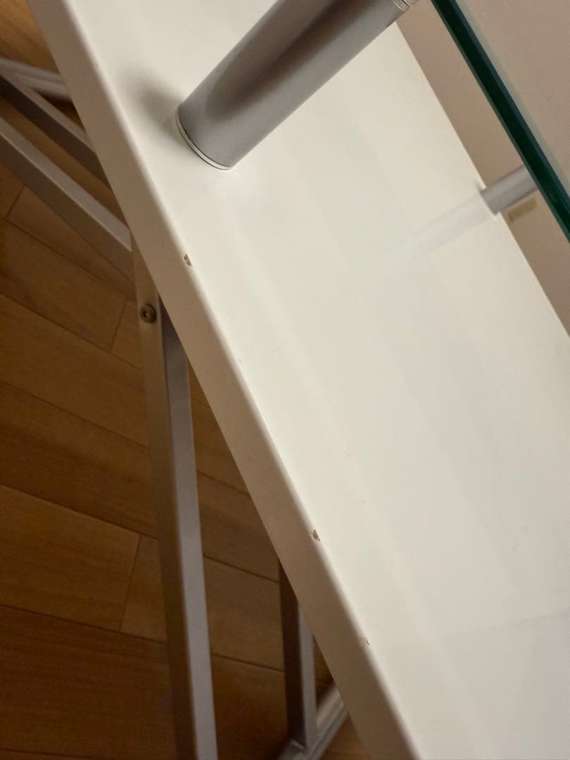 昇降式テーブル