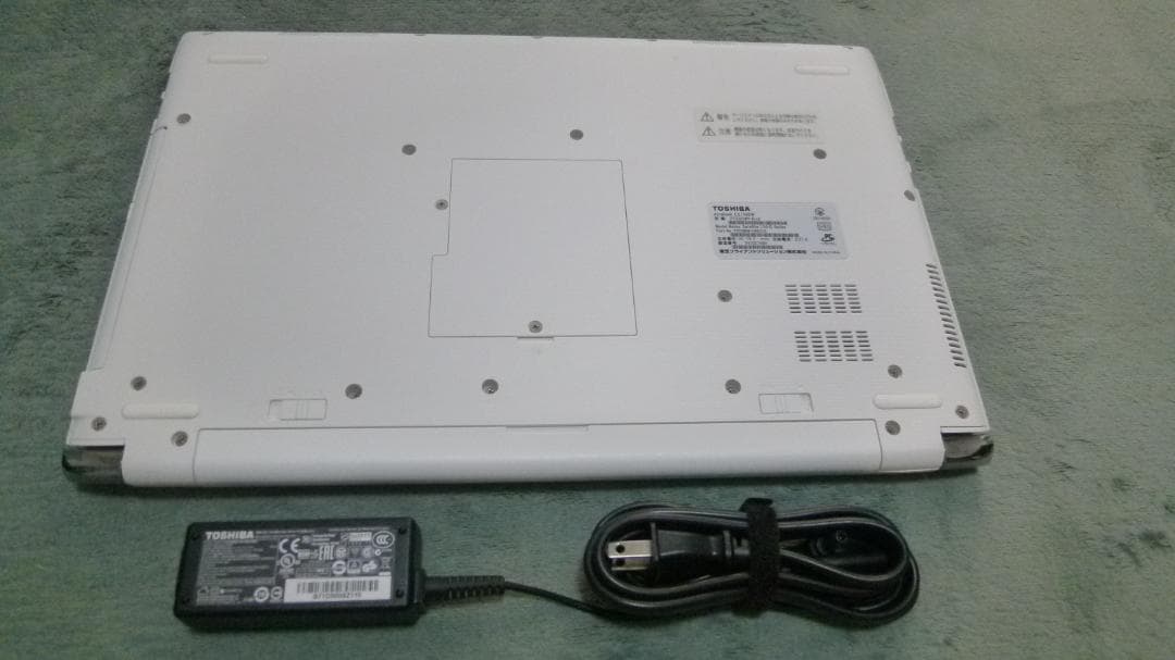dynabook EX/56DW CPUi3 第７世代美品動作中古品