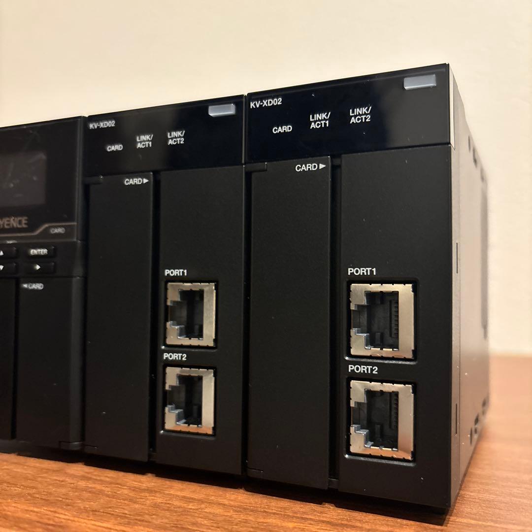 電源ユニット KEYENCE KV-8000 PLC + KV-XD02