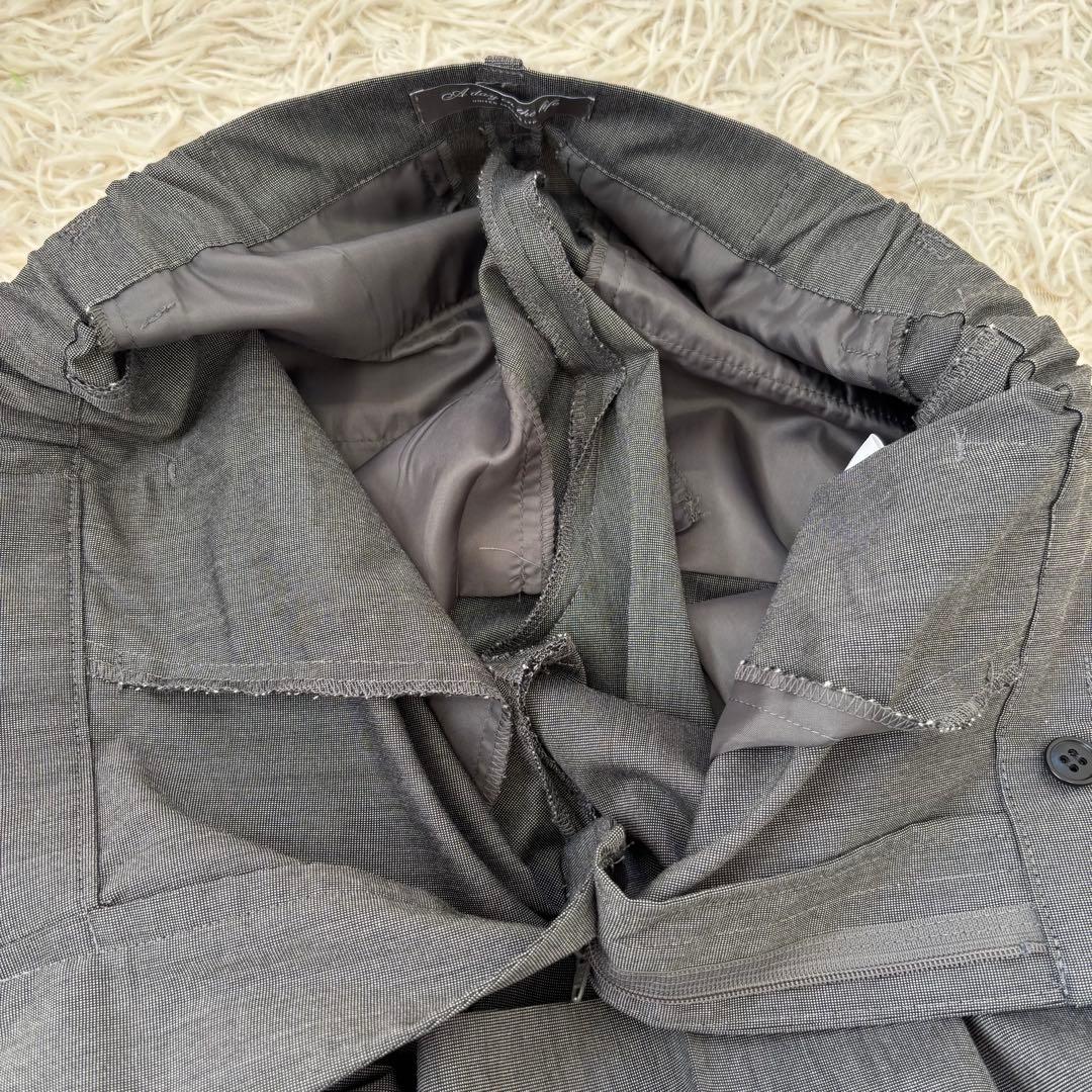 未使用級A day in thelife パンツスーツグレー　11号　近年モデル