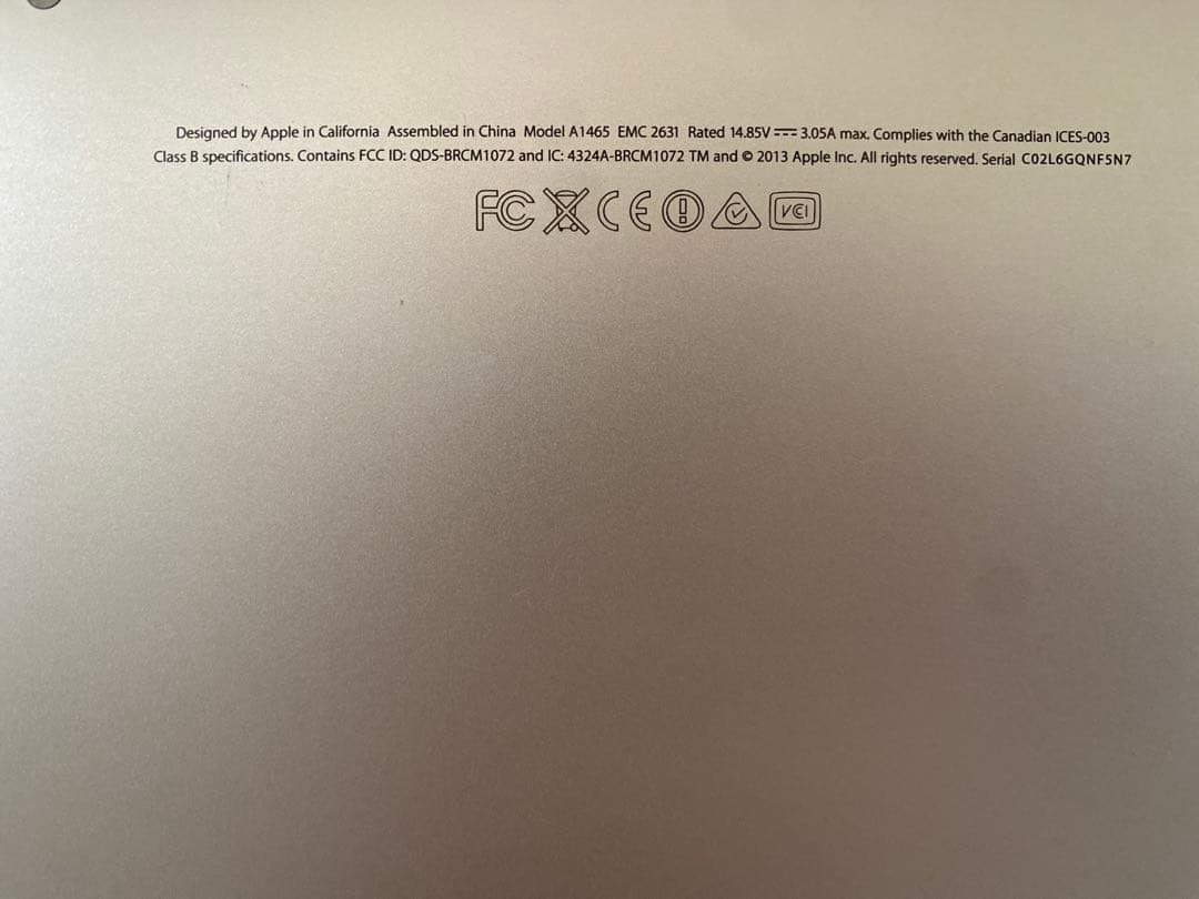 MacBook Air 11-inch A1465 初期化済み 充電器・箱付き