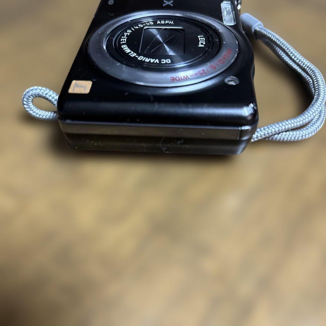 LUMIX デジタルカメラ LEICA 10倍ズーム　充電ケーブル付き