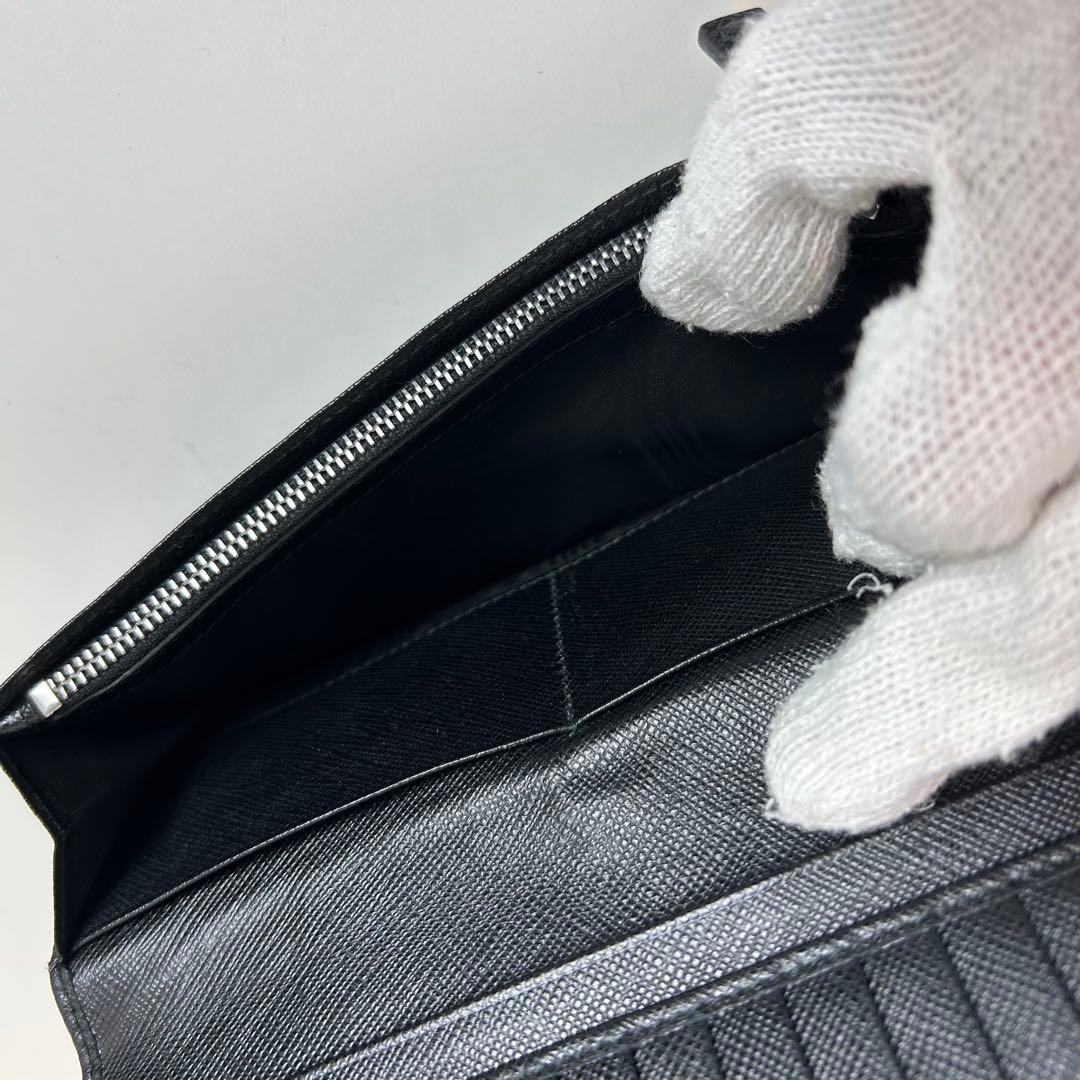 PRADAトライアングルロゴ 長財布 サフィアーノレザー ブラック