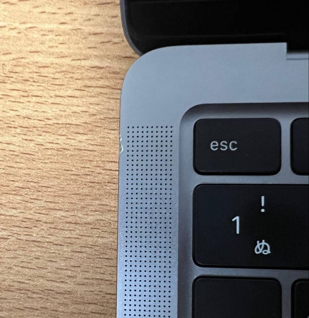 【本体】MacBook Pro 2019 13.3インチ + typeC拡張ハブ