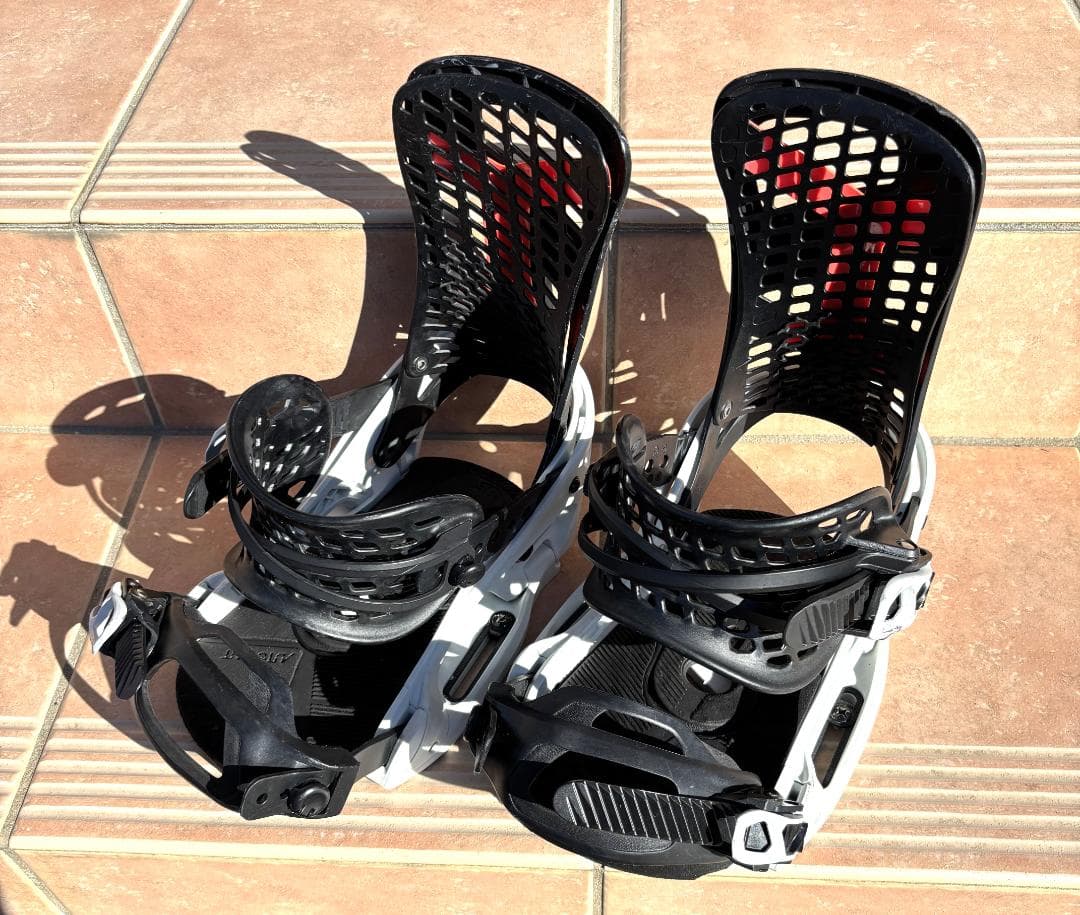 BURTON GENESIS EST メンズ ビンディング M