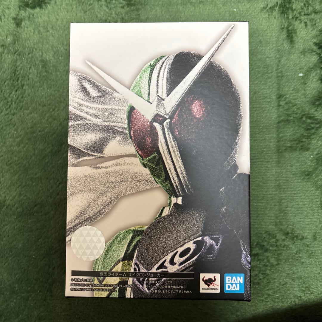 S.H.Figuarts(真骨彫製法) 仮面ライダーW サイクロンジョーカー …