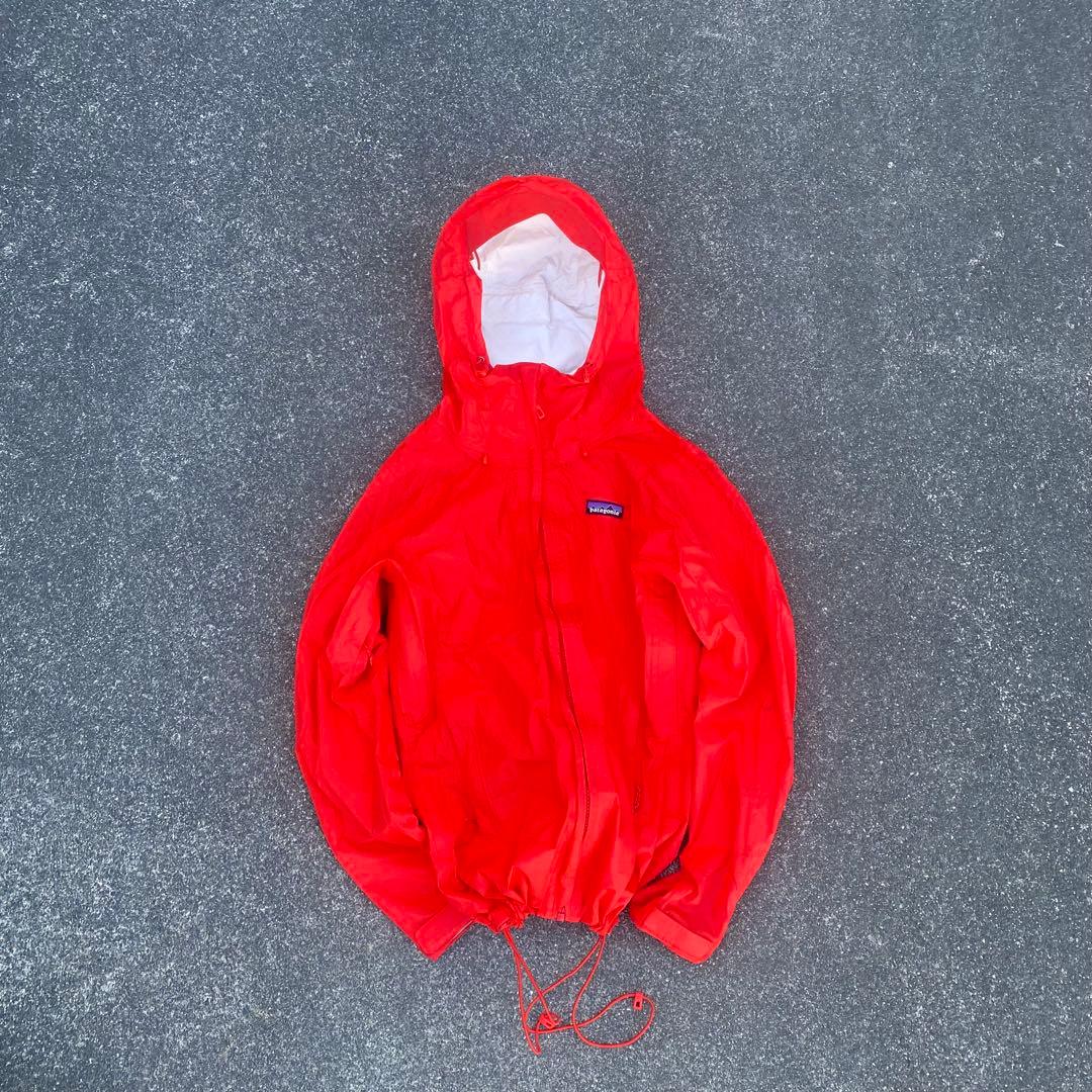 Patagonia 短丈 shell jacket y2k テック系 人気色