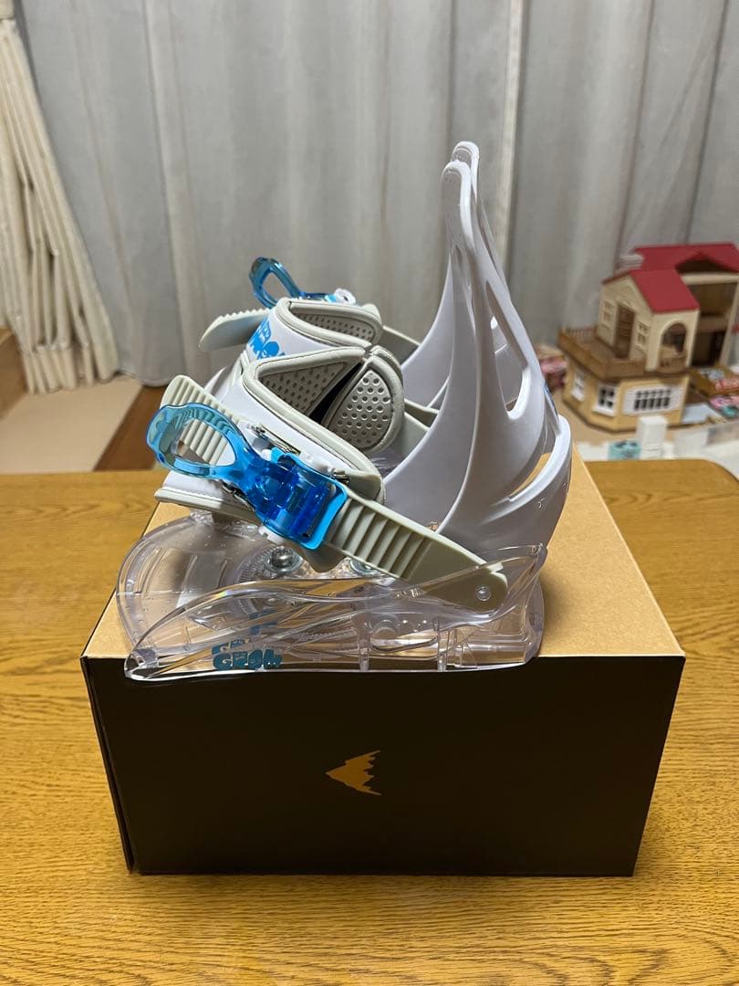 バートンGrom Kids スノーボードビンディング Mサイズ ホワイト