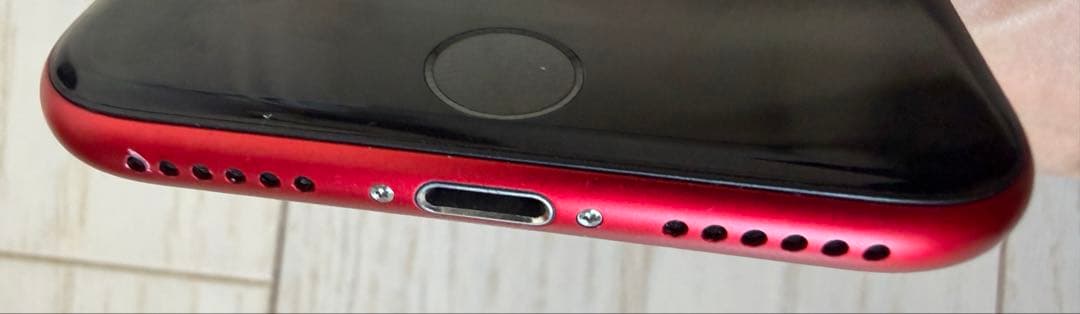 iPhone8 64GB Apple SIMロック解除済 SIMフリー レッド