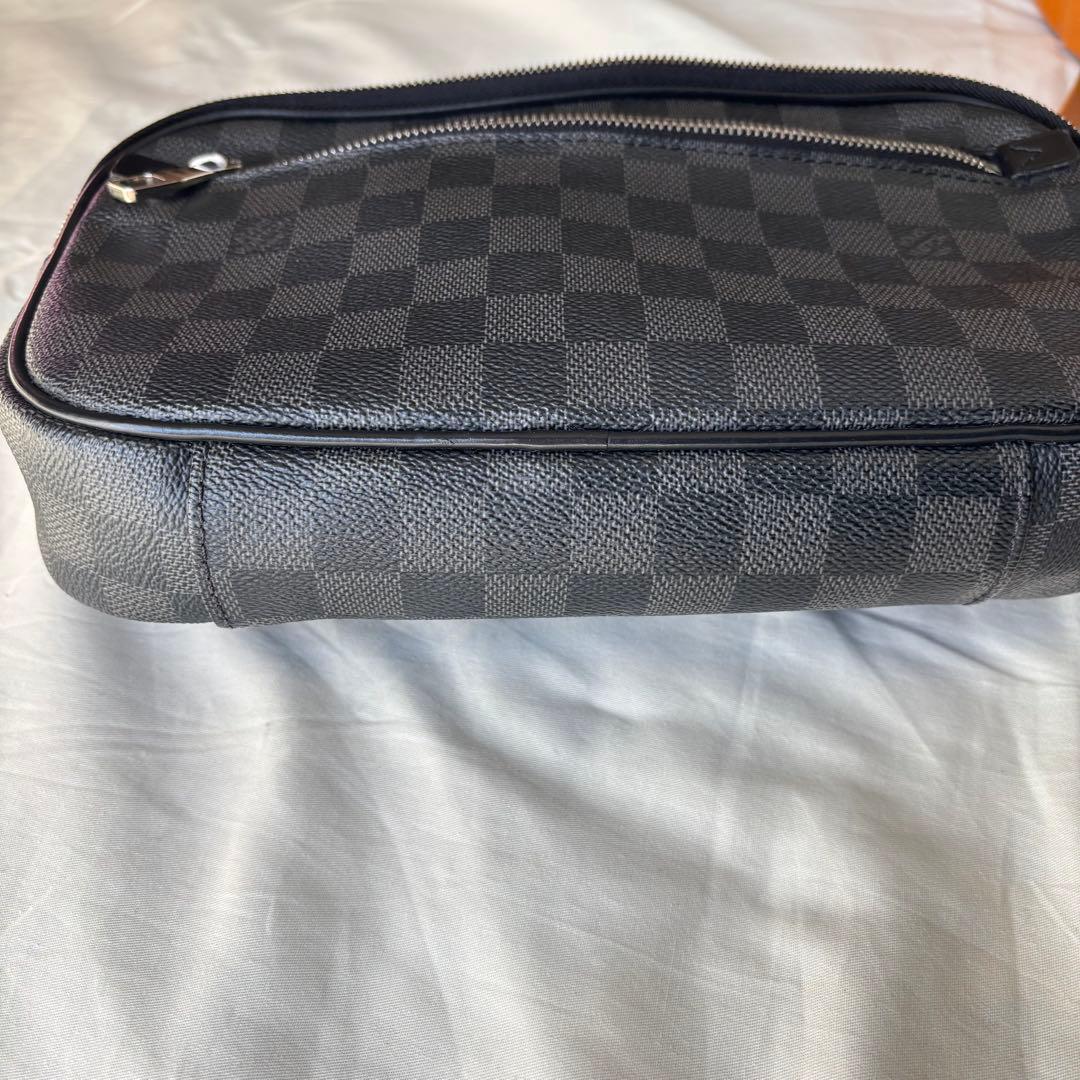 ルイヴィトン ダミエ ボディバッグ　ブラック　正規店購入